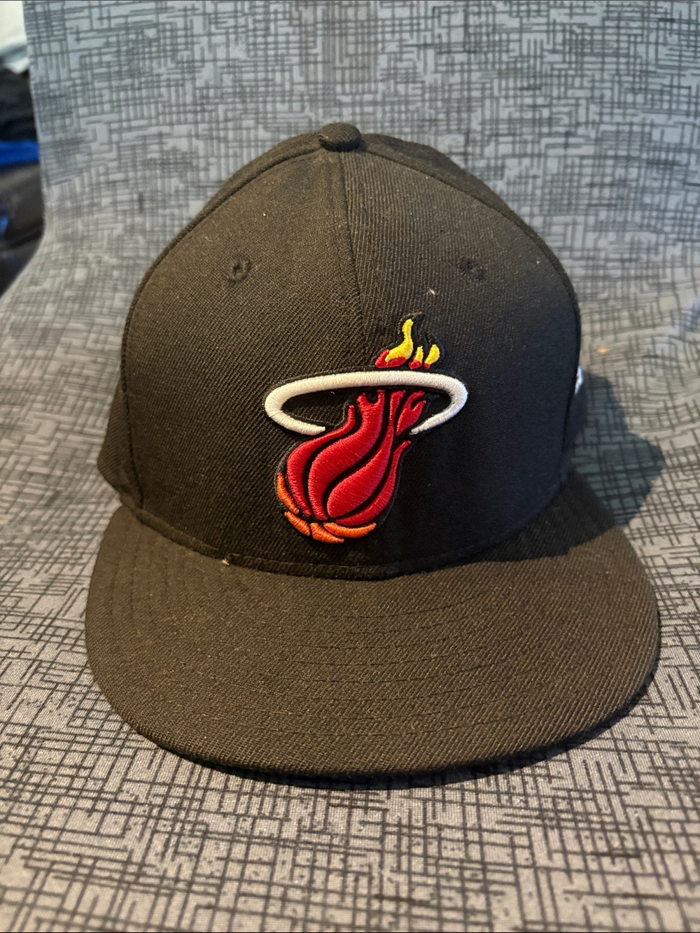 New Era Black 59FIFTY Fitted Cap with Embroidered Flaming Basketball Accent